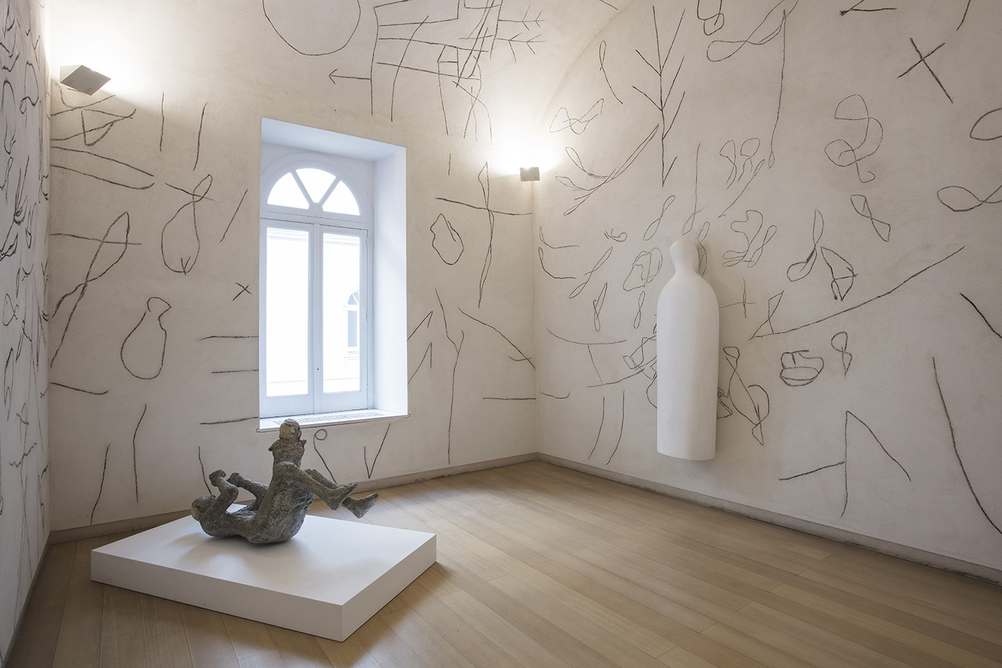 “PompeiMadre. Materia Archeologica” at Madre ·