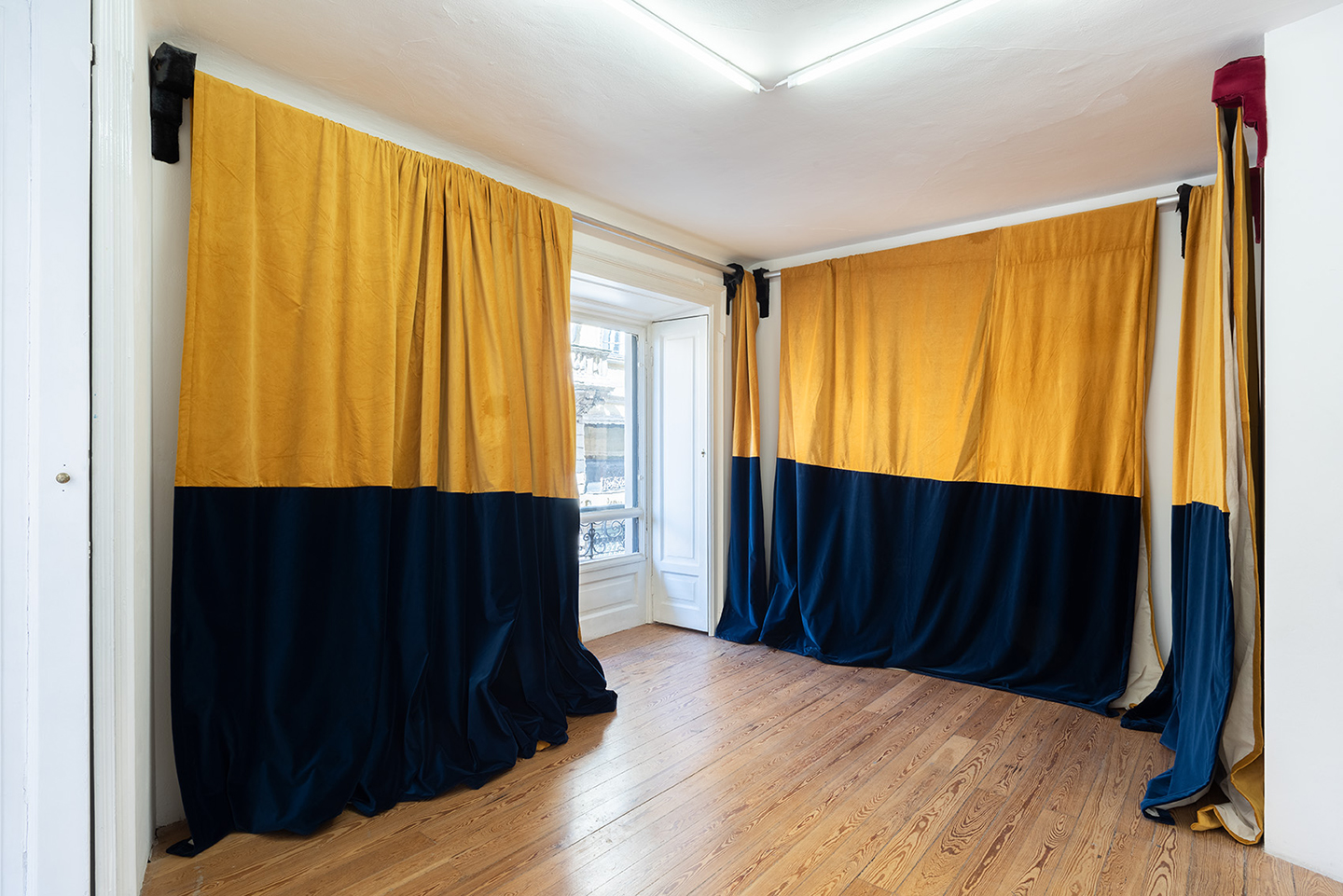 curtains at