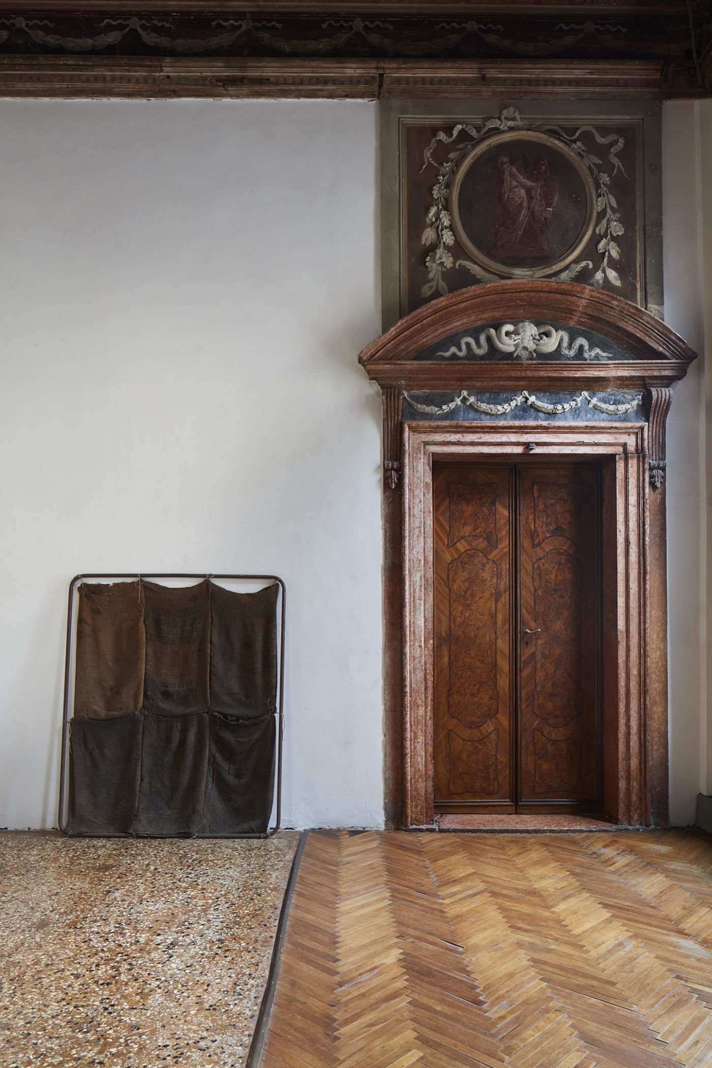 Jannis Kounellis “Jannis Kounellis” at Fondazione Prada, Venice — Mousse  Magazine and Publishing